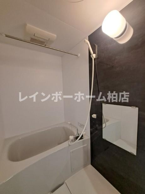 特典：仲介手数料が無料です!!の浴室|浴室暖房換気乾燥機があります
