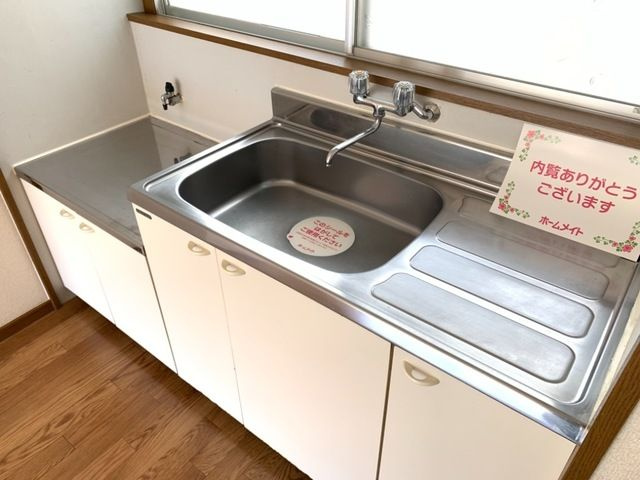岩作早稲田貸家1のキッチン