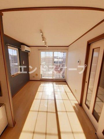 Ｖｉｌｌａ　ＭＫの居間・リビング|高崎、前橋のお部屋探しはエンドスケープまで！お客様の理想お聞かせ下さい♪