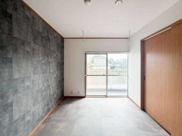 光マンションの洋室