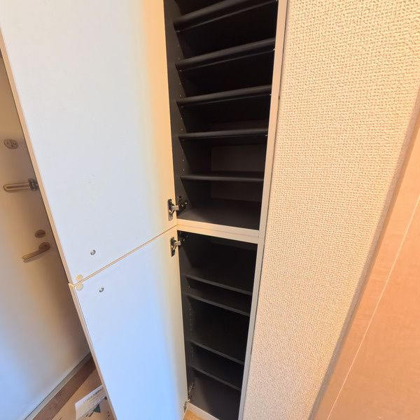 オランジュリーの玄関