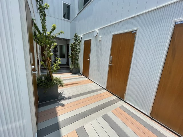 【エントランス】