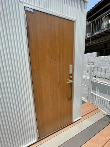 【玄関】