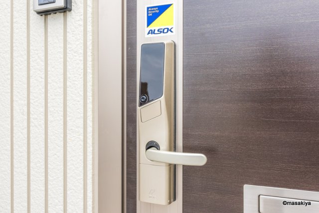 サウンドコートのエントランス