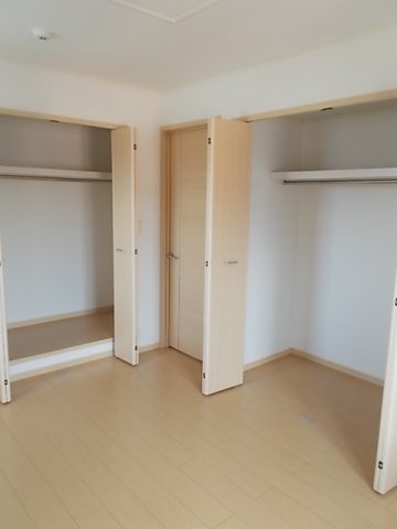 フェアリーガーデンＢの収納
