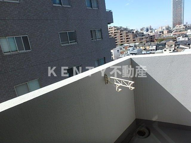 【バルコニー】 | ステージファースト武蔵小山 | 暖かな日差しのふりそそぐバルコニー
