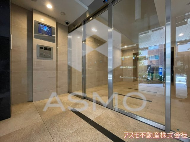 【エントランス】 | エスリード心斎橋LUXUE