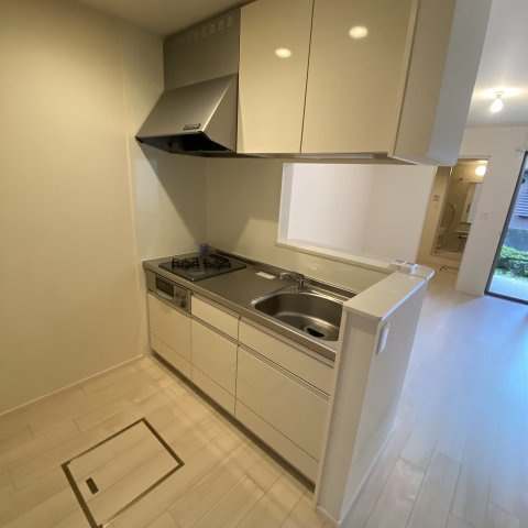 【キッチン】 | メゾンシャルム | ※同物件別部屋参考写真