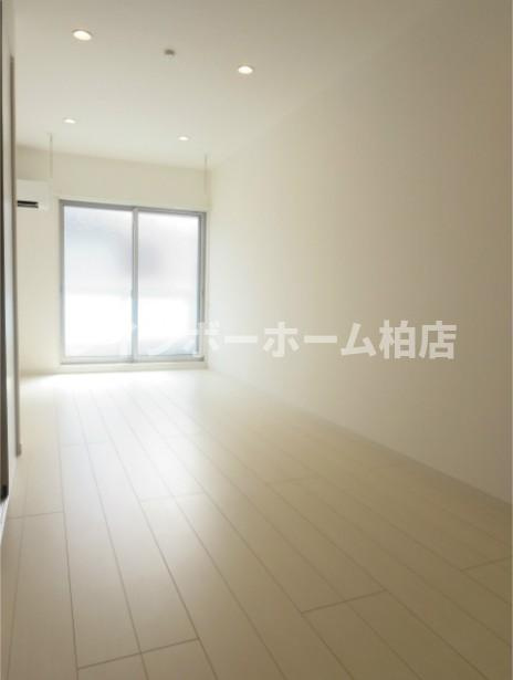 【仲介手数料：50％OFF】対象物件！の洋室|落ち着いた色調の洋室です