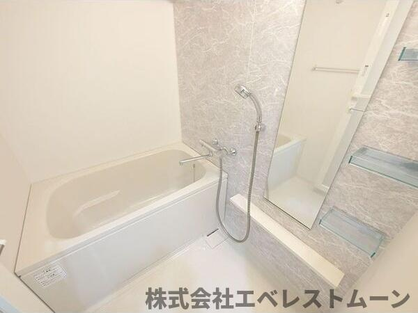 エスフィオーレの浴室|お風呂で日々の疲れを落としましょう