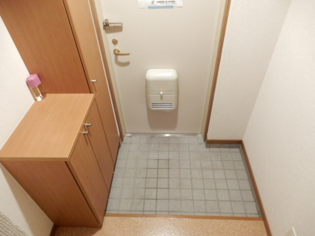 アヴニールの玄関