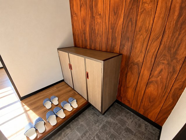 タウンハイツ嵐山の玄関