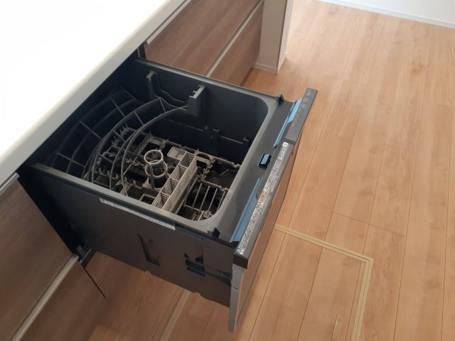 熊本市南区近見１丁目の新築一戸建のキッチン|食器洗い乾燥機