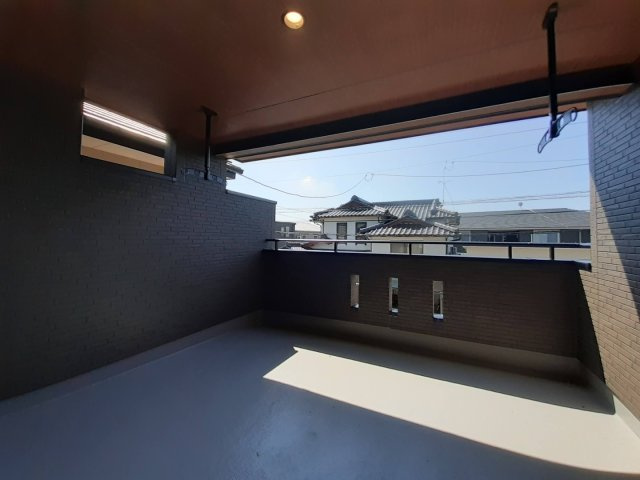 熊本市南区近見１丁目の新築一戸建のバルコニー|洋室①インナーバルコニー