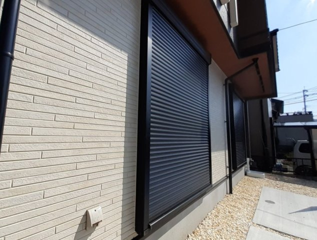 熊本市南区近見１丁目の新築一戸建の設備|シャッター、外部コンセント