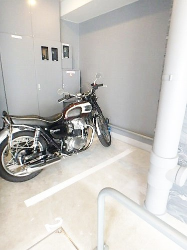 【駐車場】エルスタンザ文京根津 