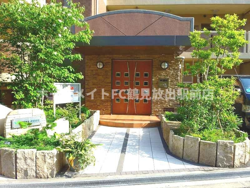 SEDNA鶴見緑地のエントランス