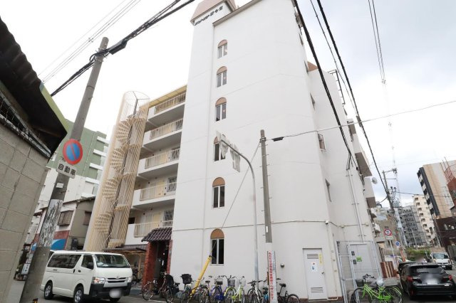 サントピア新今宮の外観