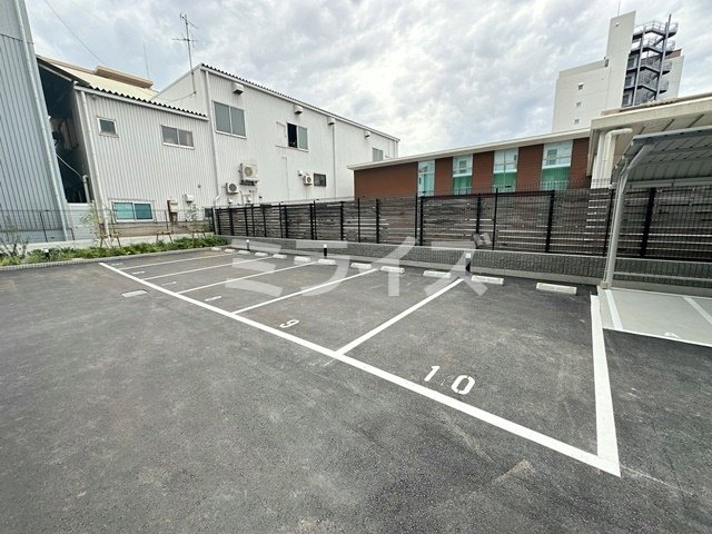 【駐車場】 | アドバンス江坂東デパール