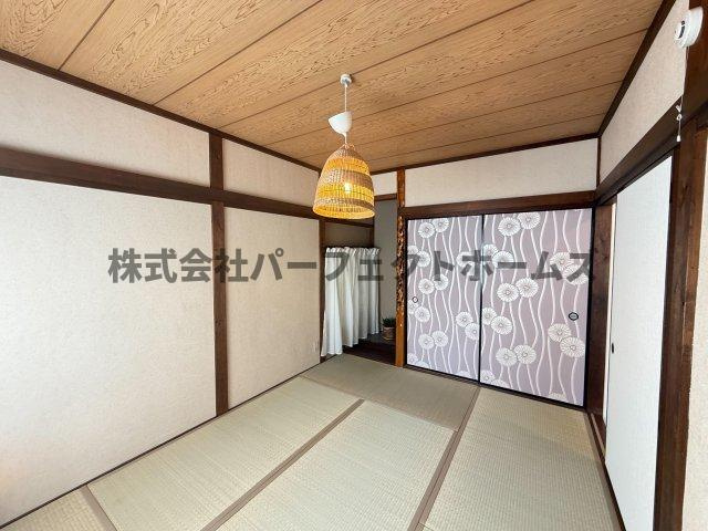 招提大谷戸建　賃貸の和室|い草の香りが落ち着く素敵な和室です