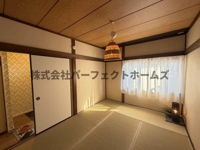 招提大谷戸建　賃貸の和室|フローリングだけでなく、和室もあります