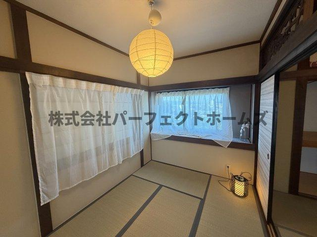 招提大谷戸建　賃貸の和室|和室があれば、来客や子供用のスペースとして活躍します