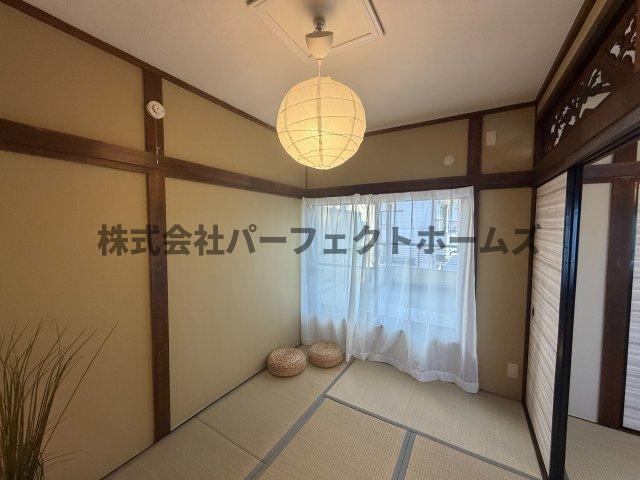 招提大谷戸建　賃貸の和室|和室ならではの温かな和の空間で寛ぎの時間を過ごせます