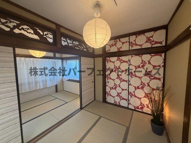 招提大谷戸建　賃貸の和室|きれいな和室です