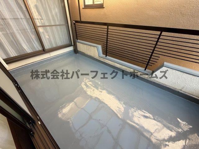 招提大谷戸建　賃貸のバルコニー|開放的で明るい空間を演出してくれるバルコニーです