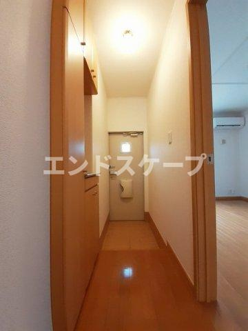 カーサ・セレノの玄関|高崎、前橋のお部屋探しはエンドスケープまで！お客様の理想お聞かせ下さい♪