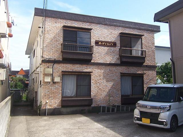 ガーデンハイツの外観