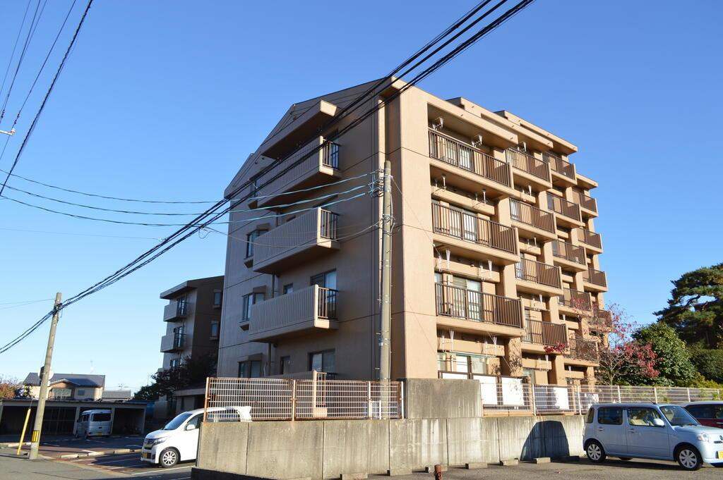 メイプル紫竹山の外観