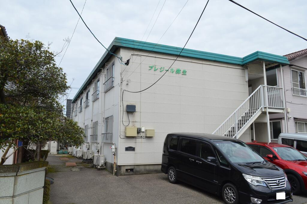 プレジール弥生