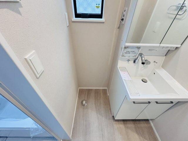 市川市曽谷３丁目新築戸建【百合台小学校：7分】のランドリースペース|洗濯機置き場