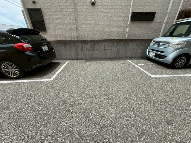 MTスクエアの駐車場