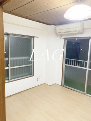 【居間・リビング】 | 高島平ホワイトコーポラス | 洋室のお部屋です。