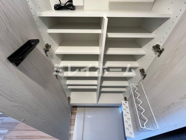 ブランシエスタ糀谷の玄関|同建物内、別のお部屋の参考写真になります。
