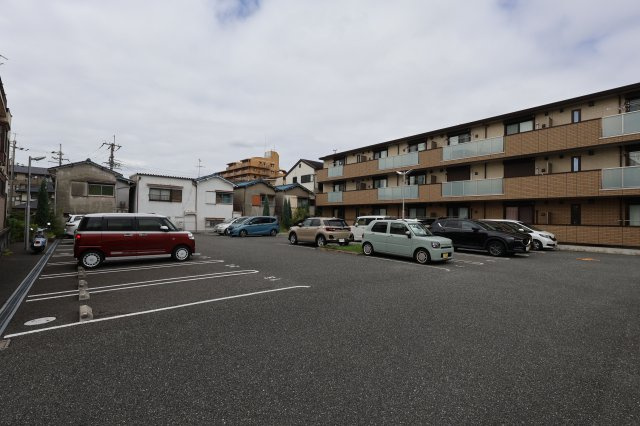 【駐車場】 | ソシアレーブ