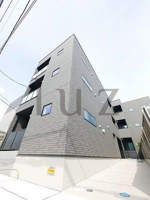 アーバングレースの外観