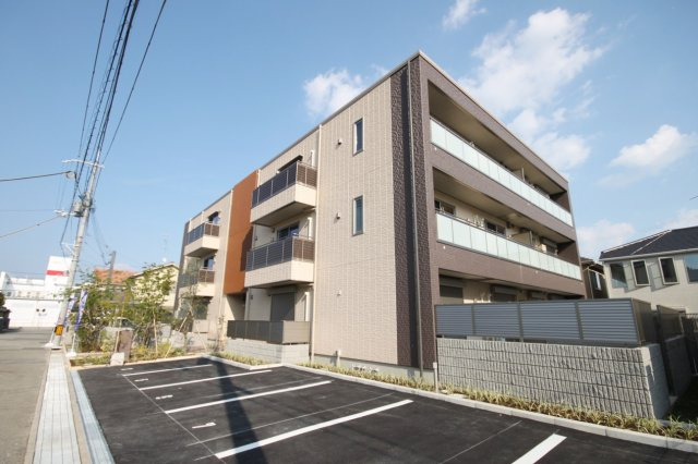 イデアーレ伊丹の外観