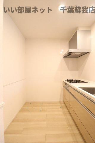 セントラルアベニューのキッチン|キッチンでお料理をお楽しみください