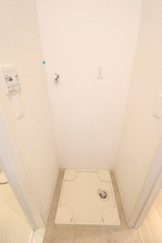 セントラルアベニューの設備|洗濯機置場
