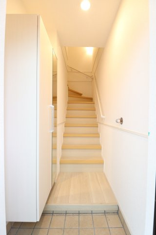 セントラルアベニューの玄関|きれいな玄関です