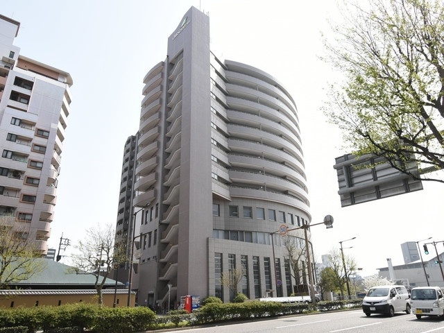 クレセントビルの外観|建物外観