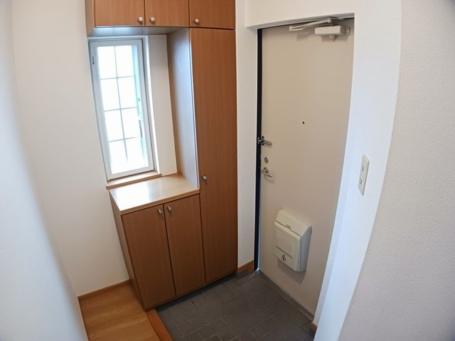 カーサプラシードの玄関|落ち着いた玄関です