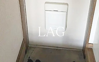 【玄関】 | キャロル | 玄関です。