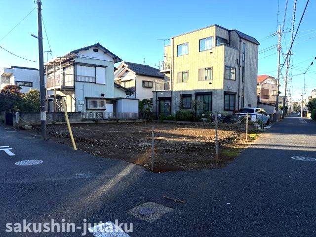 東習志野４丁目　売地の前面道路含む現地写真|東習志野４丁目　売地　建築条件なし　東南角地　約５５坪の整形地　ライフライン完備　確定測量実施　
