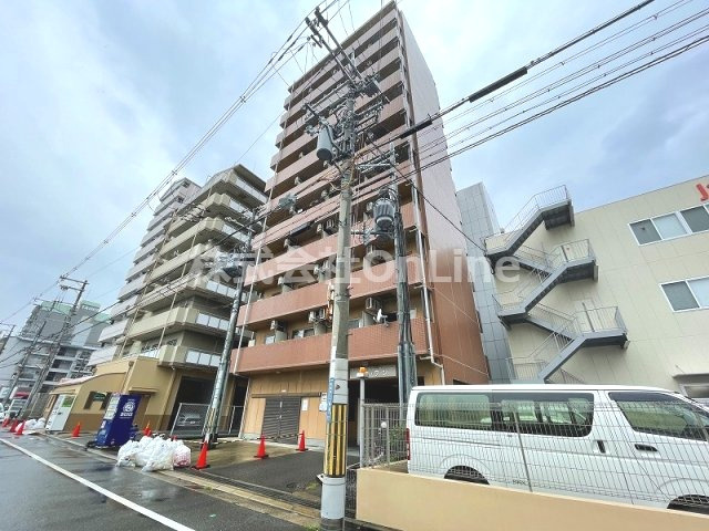 PS HIGASHI OSAKAの外観