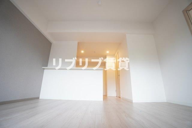 MAJESTIC千葉みなとの居間・リビング
