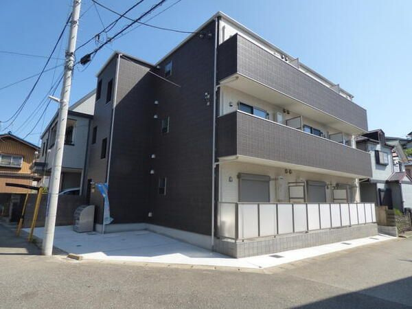Four Seasons新検見川の外観